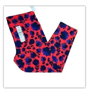 high-rise Capri leggings size Large (12-14) floral Red with blue flowers